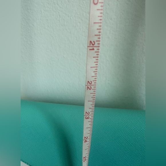 “Breakfast at Tiffany” Blue Kate Spade Envelope Crossbody - Picture 7 of 8